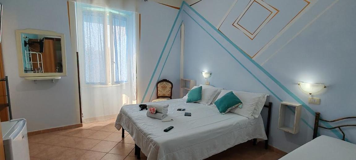 Elisart 2 Bed and Breakfast Alghero Exteriör bild